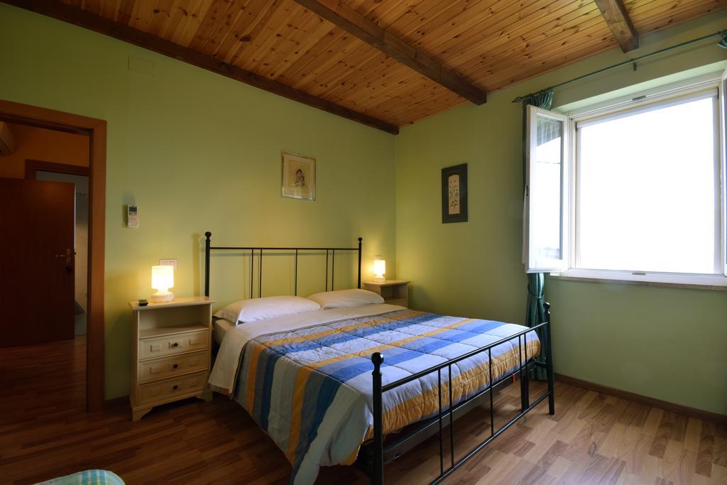 Agriturismo Al Rifugio Divino Belvedere Ostrense エクステリア 写真