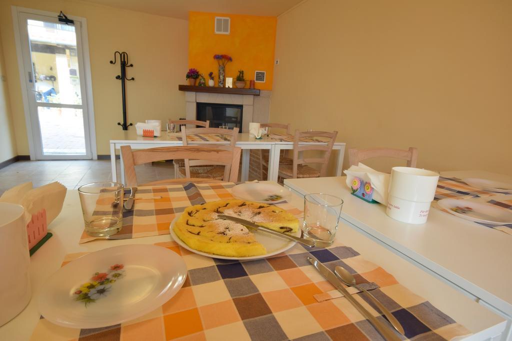 Agriturismo Al Rifugio Divino Belvedere Ostrense エクステリア 写真